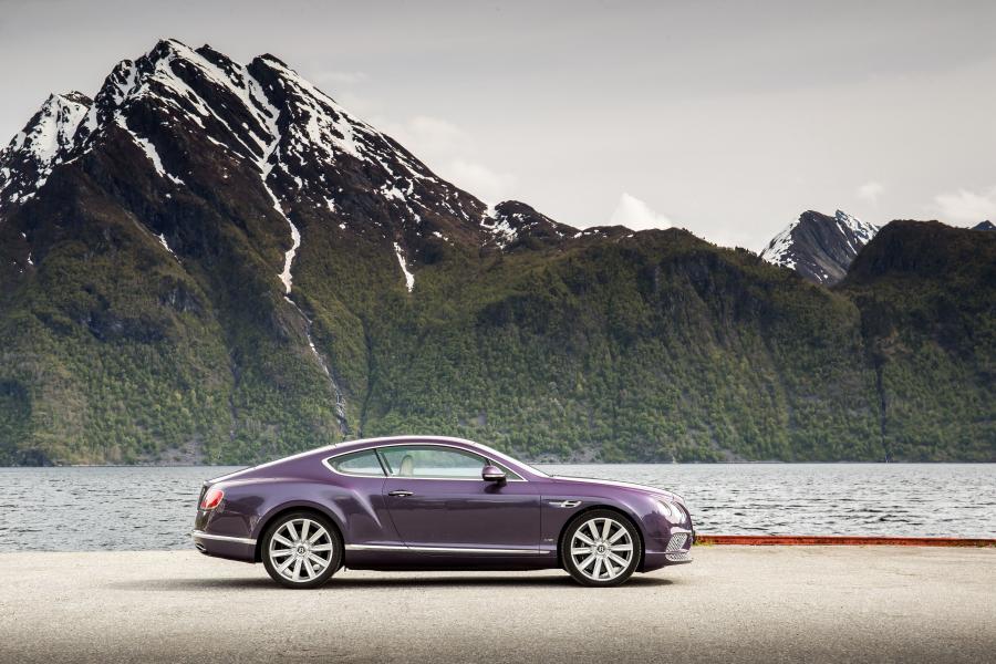  Bentley Continental GT 2015 года  (фото 6 из 7)